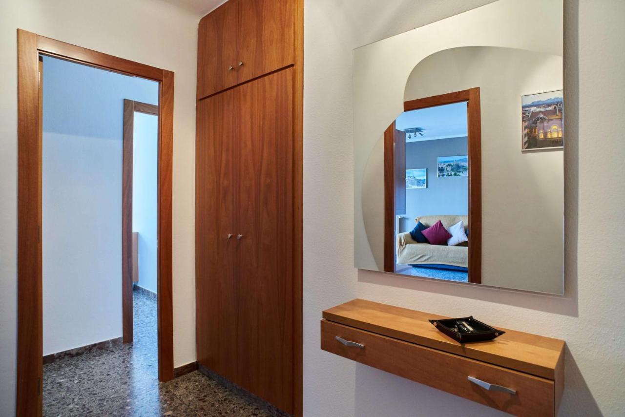 Manresa Apartamentos Turisticos Kültér fotó