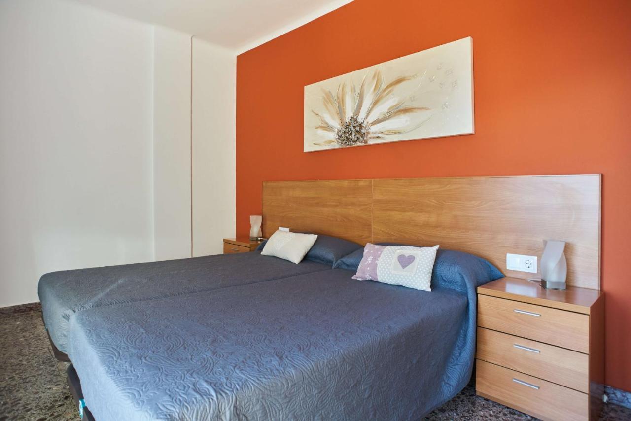 Manresa Apartamentos Turisticos Kültér fotó