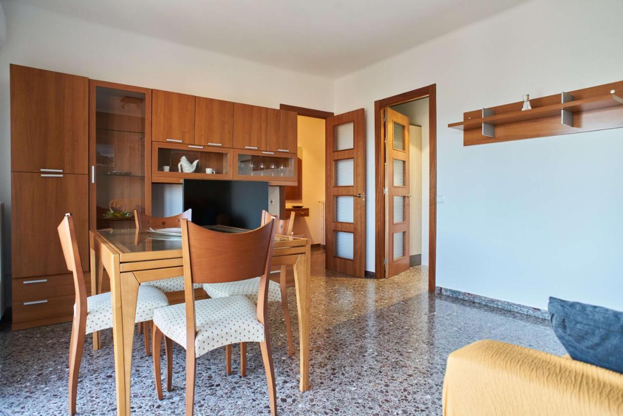 Manresa Apartamentos Turisticos Kültér fotó