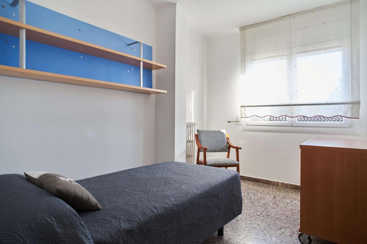Manresa Apartamentos Turisticos Kültér fotó