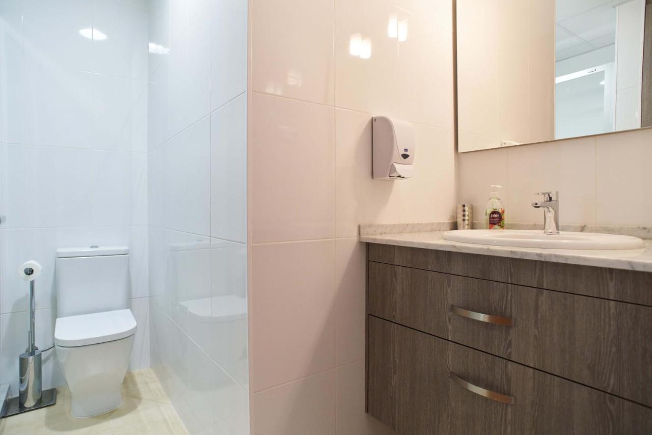 Manresa Apartamentos Turisticos Kültér fotó